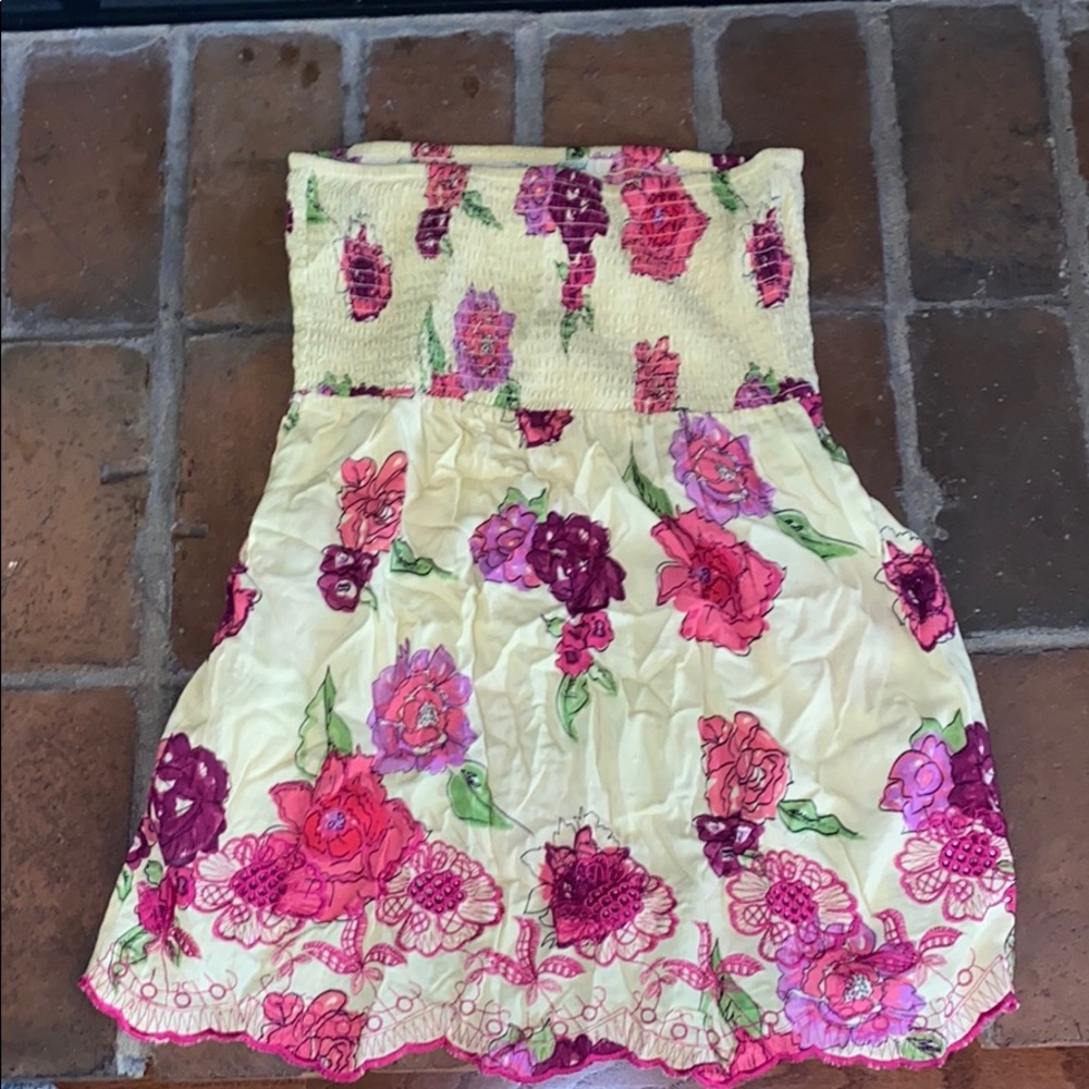 Floral Foley tube top